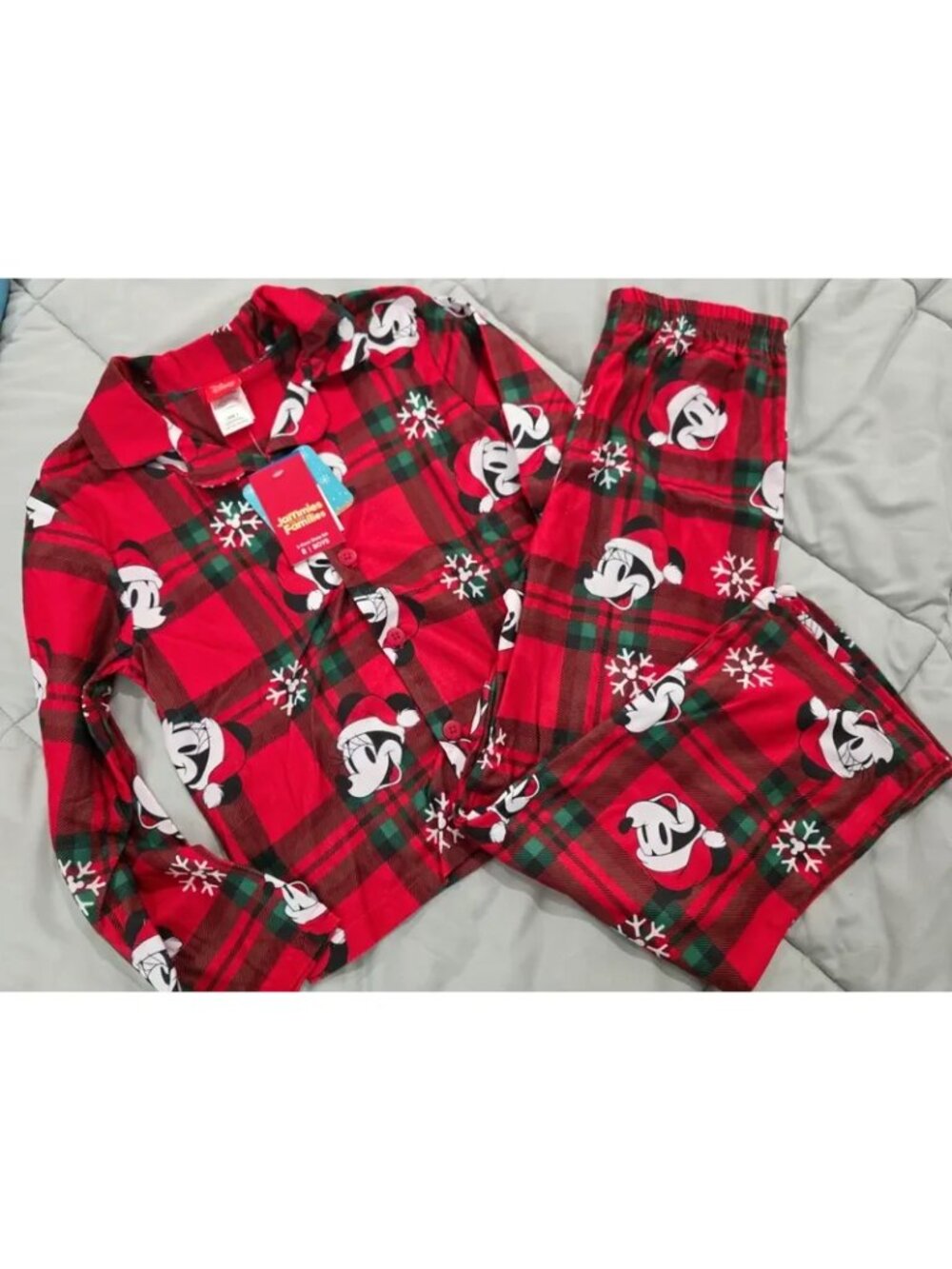 NWT 2 pc Disney Holiday Mickey Mouse plaid pajama set for boys Sz 8 Ask a fol